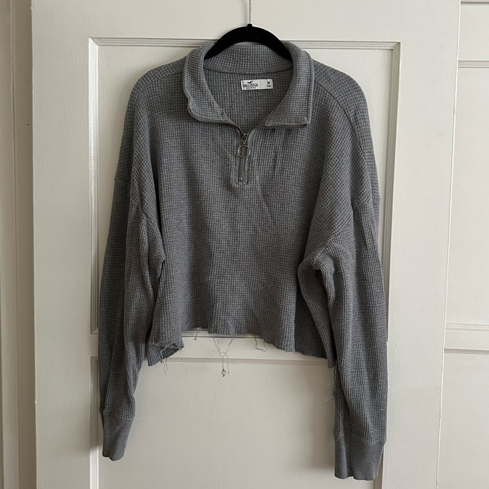 Hollister Oversized Cropped Sweater